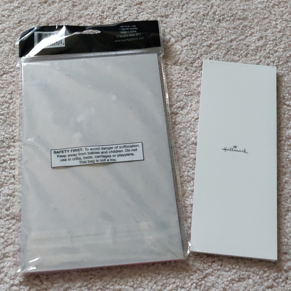 *NWT* Note Pad Bundle Set - Picture 2 of 6